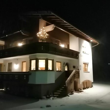 Landhaus Tschafein Galtuer Luaran gambar