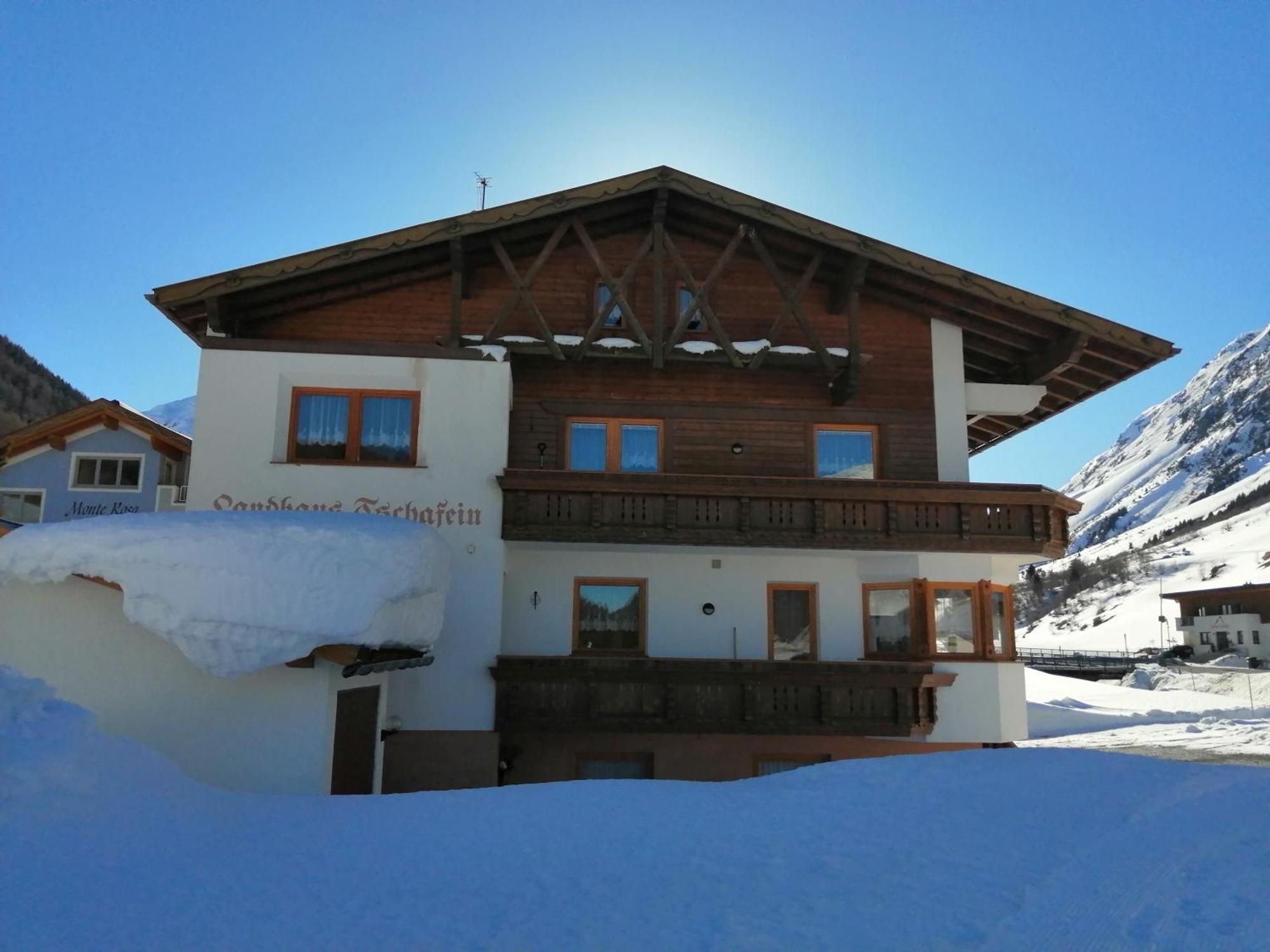 Landhaus Tschafein Galtuer Luaran gambar